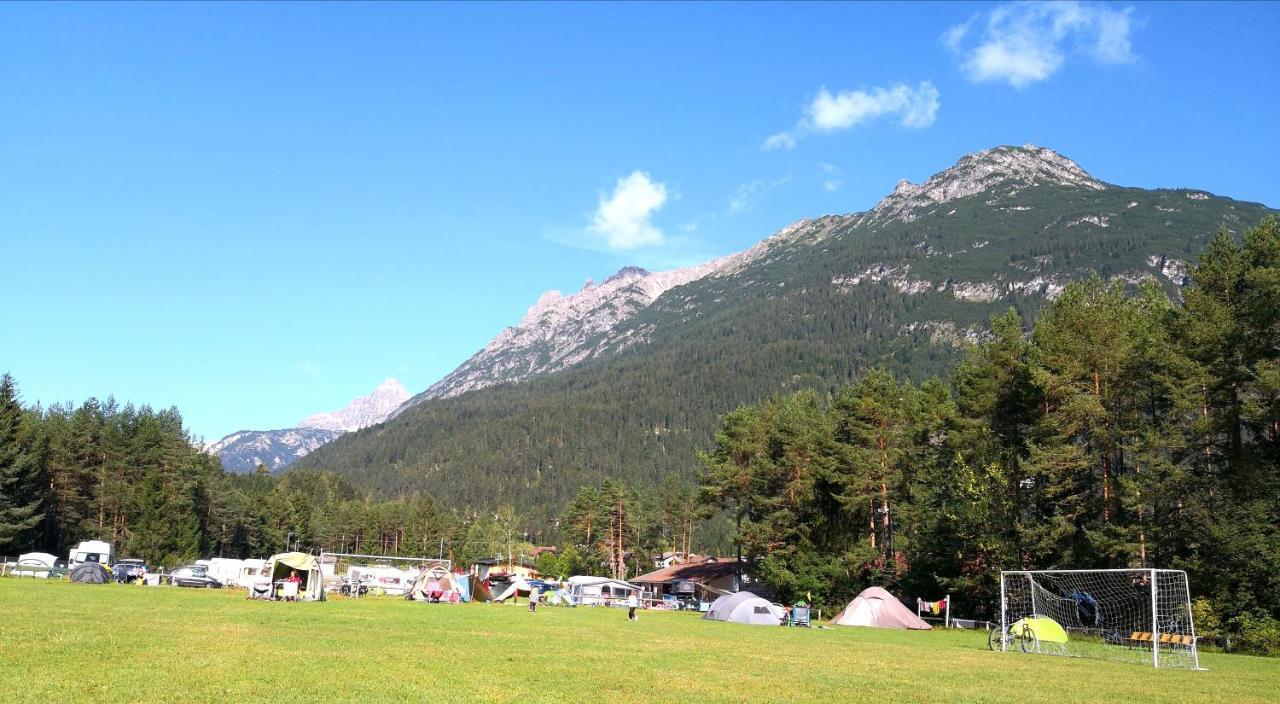 Camping Lechtal Vorderhornbach Екстериор снимка