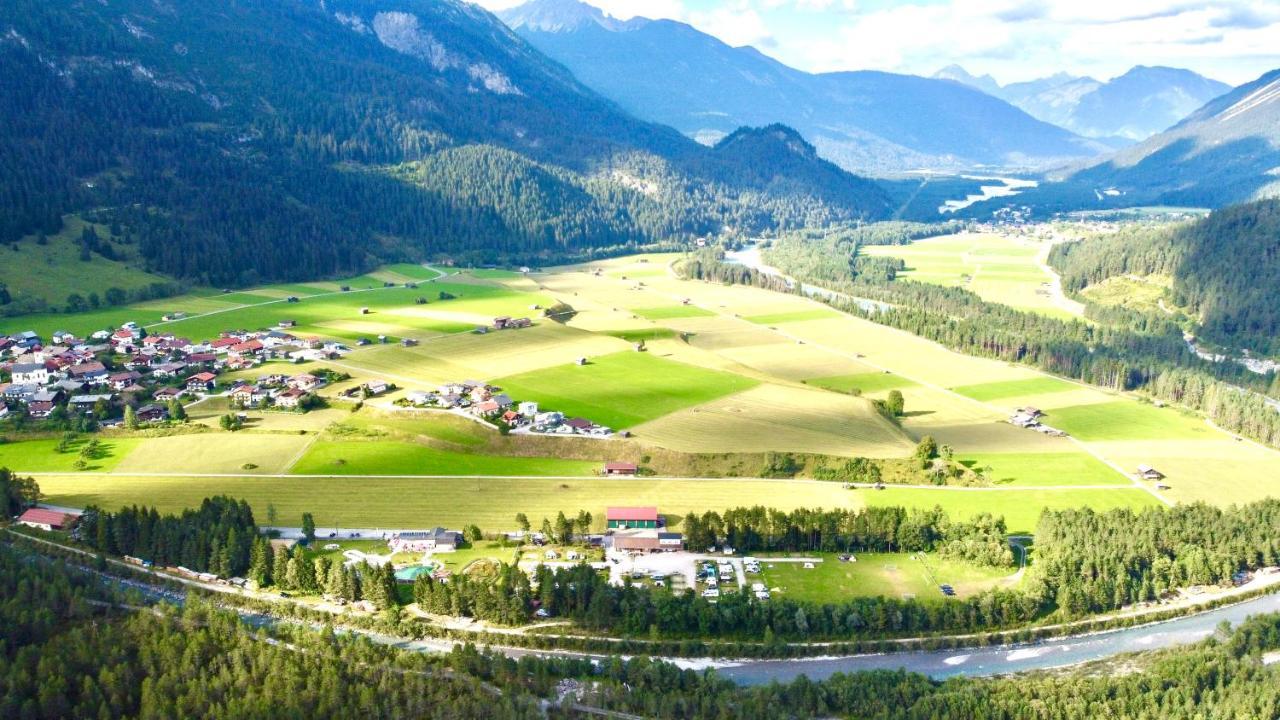Camping Lechtal Vorderhornbach Екстериор снимка