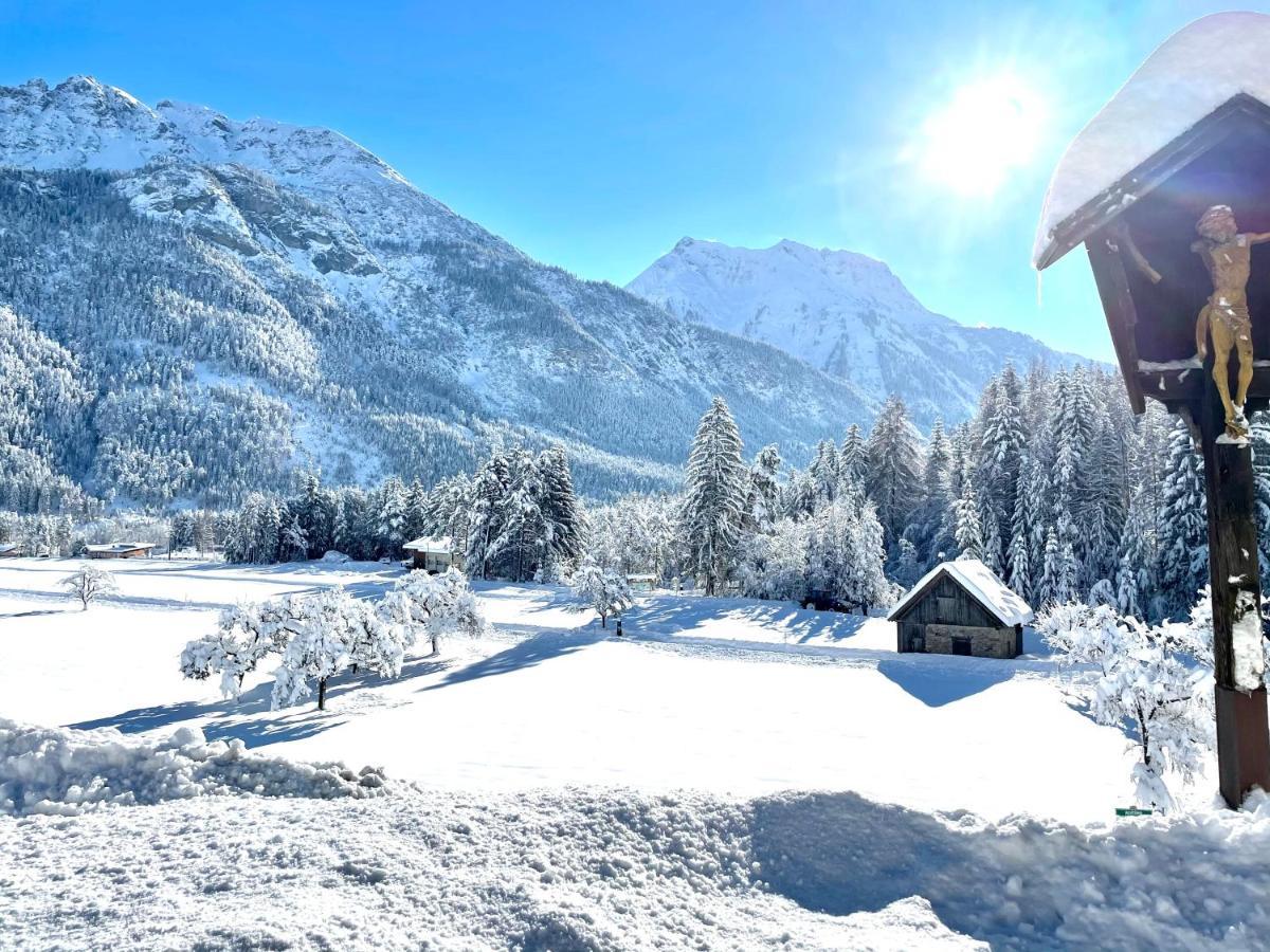Camping Lechtal Vorderhornbach Екстериор снимка